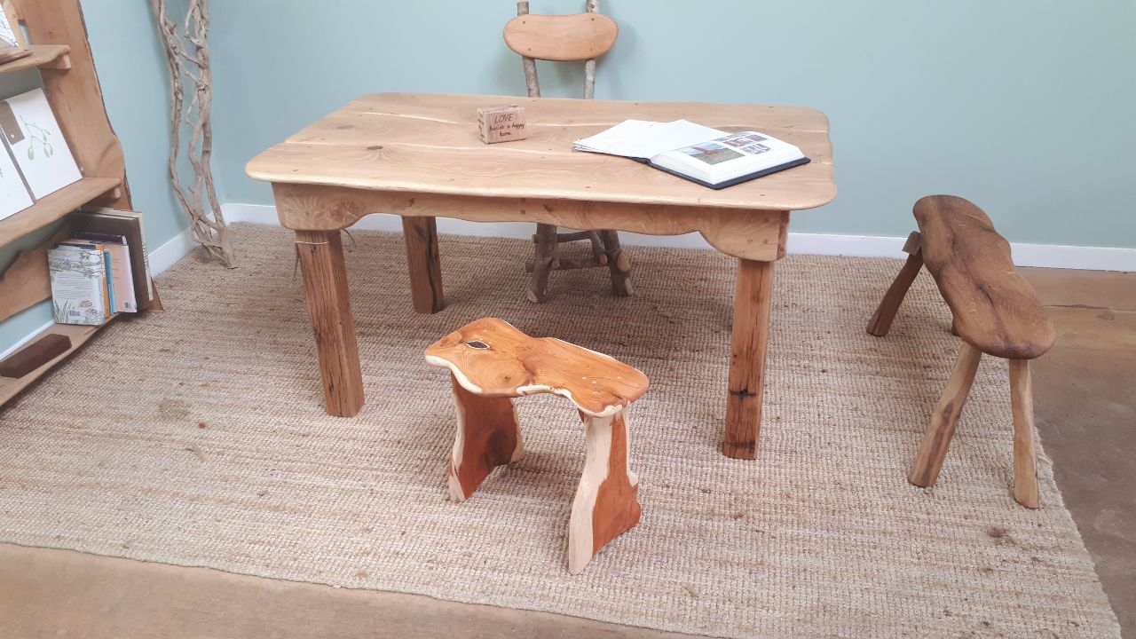 The One-Person bench